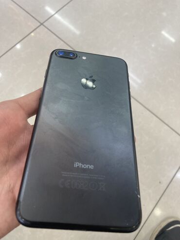 айфон в айклауде: IPhone 7 Plus, 32 ГБ, Jet Black, 71 %