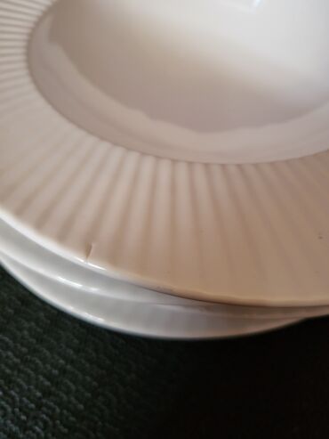 Kuhinjski setovi: Cinije porcelanske,vintaz za supe,corbe. Cinije neobocnog oblika za — 2