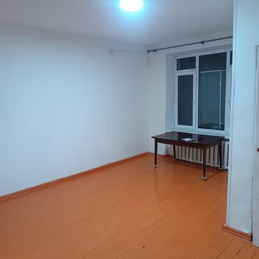 квартира микро район: 2 комнаты, 40 м², 104 серия, 3 этаж, Косметический ремонт