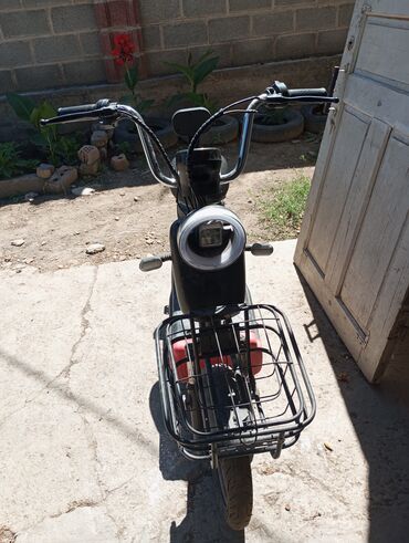 купить автомобиль битый на ходу: Не работает задний тормоз Состояние почти идеал Покупали за 25 тысяч