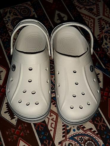 tibbi xalatlar: Türkiyə istehsalı Crocs. Tibb işçiləri,kafe və restoranların — 2