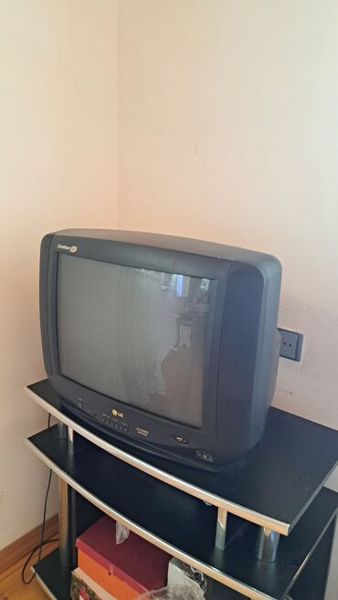 Televizorlar: İşlənmiş Televizor LG Ünvandan götürmə