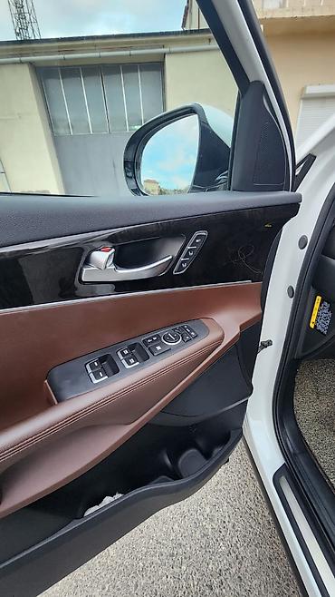 Kia: Kia Sorento: 2 l | 2017 il Krossover — 14
