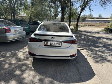 Lexus: Lexus ES: 2019 г., 2.5 л, Автомат, Гибрид, Седан at lalafo.kg — 5 Lexus: Lexus ES: 2019 г., 2.5 л, Автомат, Гибрид, Седан — 5