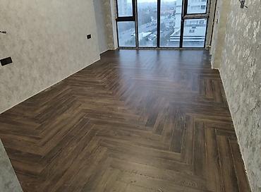 ikinci el laminatlar: Salam. Satış deyil ustayıq. Her növ laminat vurulması mövcuddur. 600+ — 2