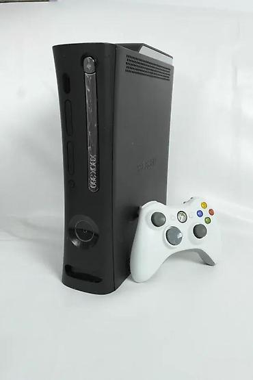 Ostale igre i konzole: U ponudi XBOX 360. Konzola je vrlo korektno očuvana sa malim znakovima — 9