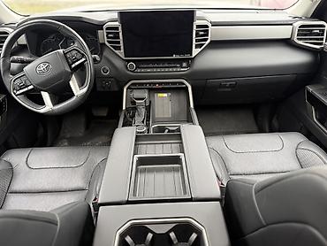limited: Toyota Тундра: 2022 г., Пикап — 5
