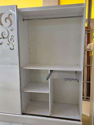 perla dolab: “Asya” sürgülü dolab - Rəng: ağ, parlaq səth - Üslub: ön qapılarda — 3