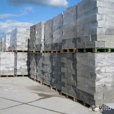 уголь на дом: Бетонные блоки строительные на поддонах - Тип: пустотелые и
