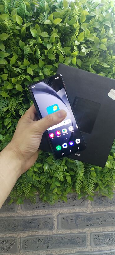 кинотеатр самсунг: Samsung Galaxy Z Fold 5, 256 GB, rəng - Qara, Barmaq izi, Face ID