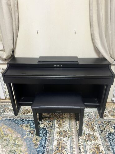 профессиональные музыкальные инструменты: Piano, Yamaha, Rəqəmsal