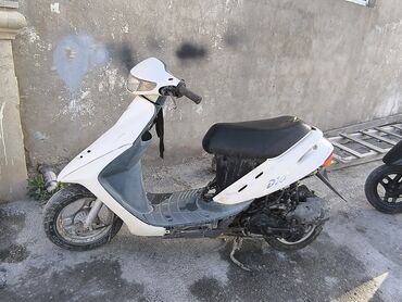motosiklet zapcast: - HONDA, 50 sm3, 2010 il, 7000 km