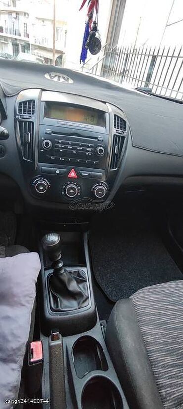 Kia: Kia Ceed: 1.4 l. | 2008 έ. Κουπέ — 5