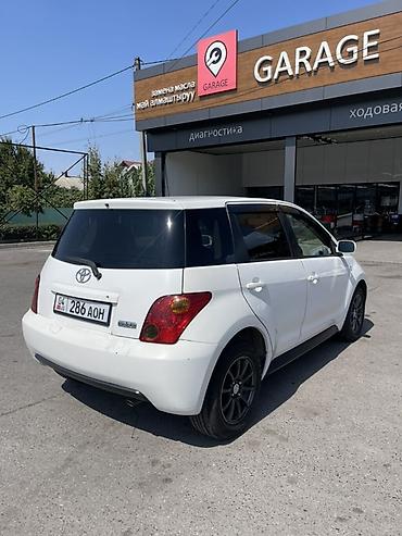 машина ист: Toyota Ist: 2003 г., 1.3 л, Автомат, Бензин, Хэтчбэк — 5