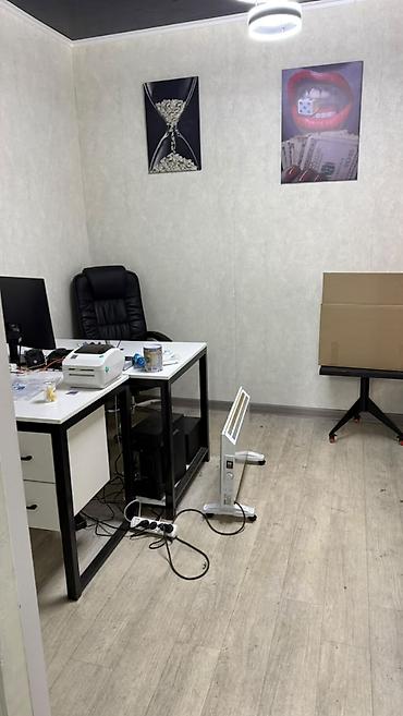 тигил: Ижарага берем Sewing workshops, 240 м², Электр энергиясы, Суу, Канализация — 6