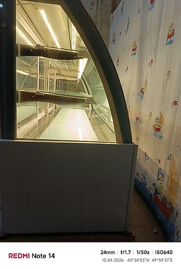 Soyuducu avadanlığı: Kofe-şirniyyat vitrin soyuducusu – Cake Chiller - Model: Aslanmakina — 2
