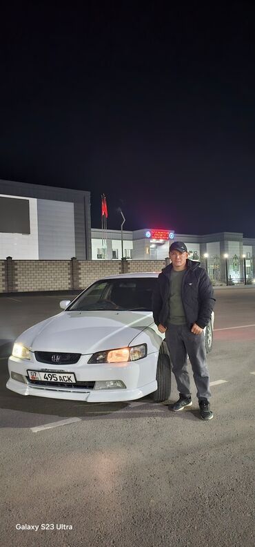 спринтер задний дверы: Honda Accord: 2002 г., 1.8 л, Автомат, Бензин, Седан