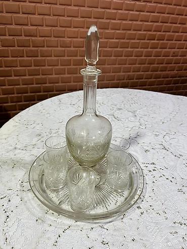 bullur: Sovet dövrüne aid büllur və ya qalın naxışlı şüşə) qrafin (karaf) — 1