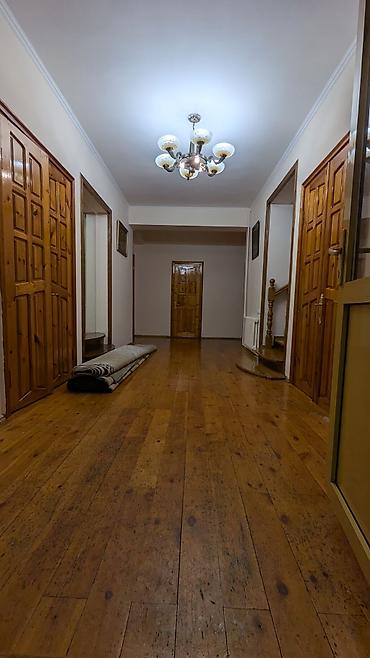 Продажа коттеджей и домов: Продаётся 2х этажный дом(по улице Перекопская) на 8 сотках с — 15