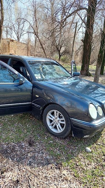 Mercedes-Benz: Mercedes-Benz E-Class: 1998 г., Седан — 4