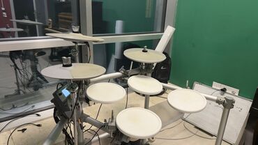 Вилки: Elektron baraban seti – Medeli DD516 modul ilə. Üstündə baraban