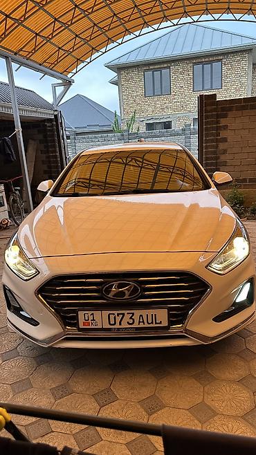 180000: Hyundai Sonata: 2018 г., 2 л, Автомат, Газ, Седан — 1