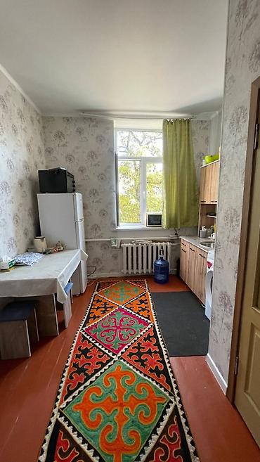 1 комната, 30 м², Пишпек Индивидуалка, 2 этаж, Косметический ремонт