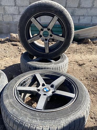 55 camry: Комплект из 4 легкосплавных дисков с шинами для BMW. Покрышки — 1