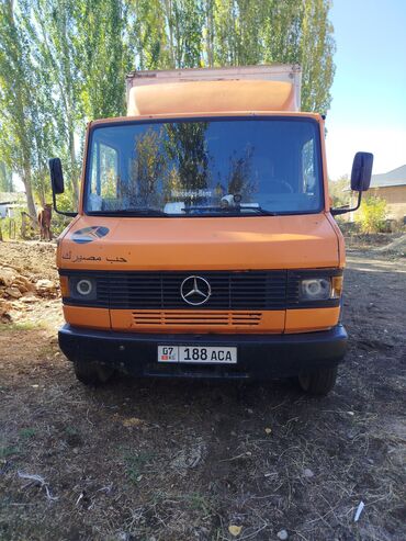 воздушный домкрат для авто: Жүк ташуучу унаа, Mercedes-Benz, Дубль, Колдонулган