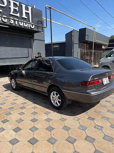 jaguar xf: Toyota Camry: 1999 г., 2.2 л, Автомат, Бензин, Седан — 7