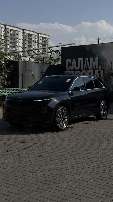 Lixiang: Lixiang L6: 2025 г., 1.5 л, Автомат, Гибрид, Кроссовер — 1