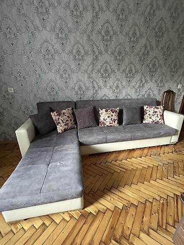 divan çarpayı: Künc divanı – L formalı, geniş oturacaq sahəsi ilə. - Rəng və — 1