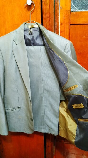 мужской костюм для выпускного: Костюм XL (EU 42), цвет - Бежевый