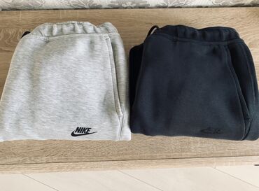 мужское пальто черное: Мужской спортивный костюм, L (EU 40), Nike, Новый
