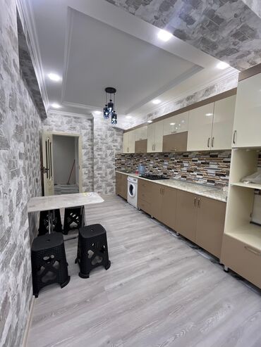 əmircan kiraye evler: Ev Xirdalan Seheri AAAF Park yasayis kompleksinde yerlesir, aileli