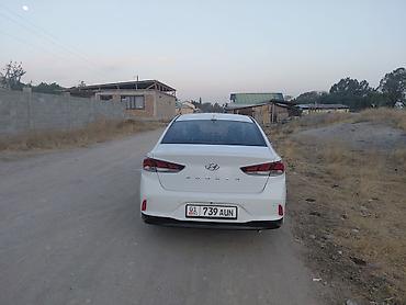 Продажа авто: Hyundai Sonata: 2018 г., 2 л, Автомат, Газ, Седан — 4