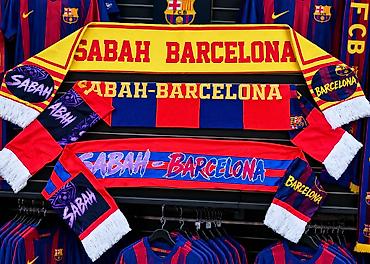 tek kravat modelleri: Sabah Barcelona sarflari Curbecurdu. qiymet ise cemi 10 azn. 8 eded — 1