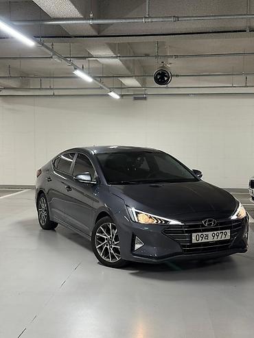 Hyundai: Hyundai Avante: 2019 г., 1.8 л, Вариатор, Бензин, Седан — 1