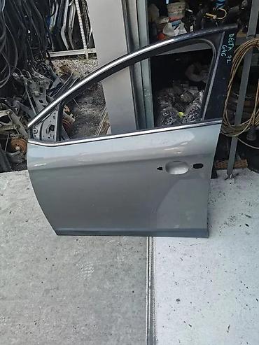 lil solid 2.0 žuto svjetlo: PREDNJA LEVA VRATA LANCIA DELTA 646 KOD BOJE | Lancia Delta prednja — 1