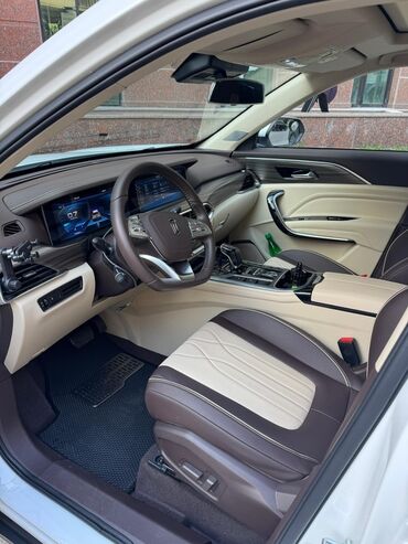 FAW: FAW Besturn: 1.5 l | 2024 il 7400 km Krossover — 9