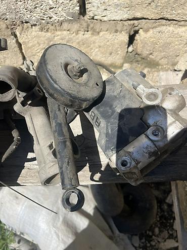 moto kaski: Mercedes-Benz mühərrik hissələri paketi Təsvir: - Orijinal — 2
