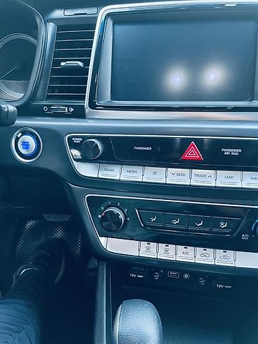 Транспорт: Hyundai Sonata: 2018 г., 2 л, Автомат, Бензин, Седан — 9