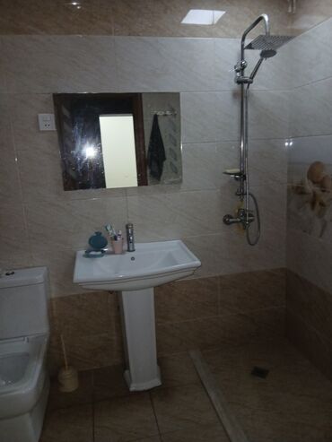 Uzunmüddətli kirayə evlər: 80 kv. m, 3 otaqlı, Qaz, İşıq, Su -da lalafo.az — 20 Uzunmüddətli kirayə evlər: 80 kv. m, 3 otaqlı, Qaz, İşıq, Su — 20