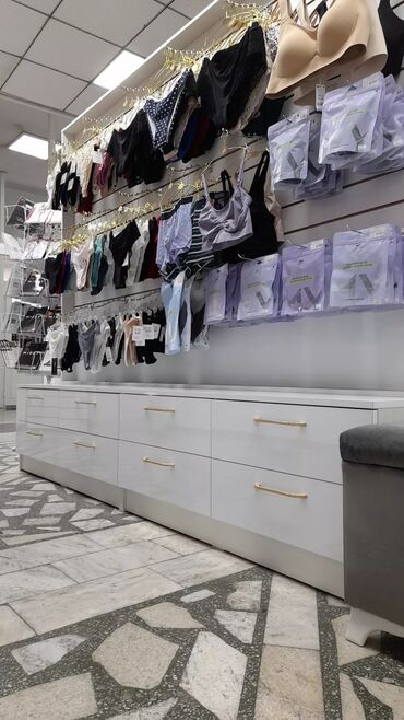 вешалка потолочная для сушки белья: Продаётся для бутика одежды и нижнего белья!!!