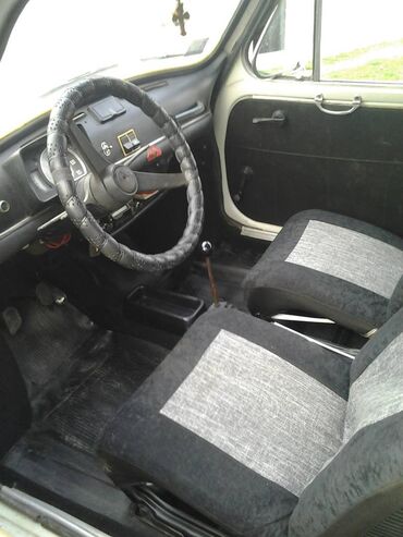 Ostala vozila: Prodajem Zastavu 750 LC 1979god prvi vlasnik izvaren prefarban stanje — 4
