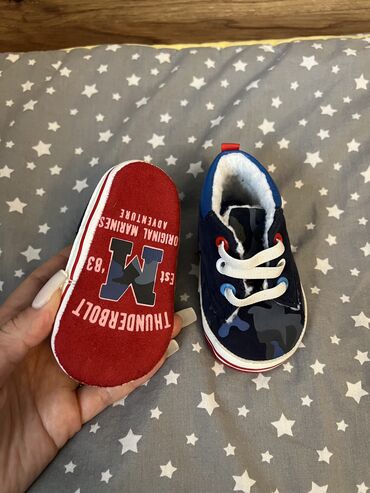 Uşaq ayaqqabıları: 3 ayaqqabi 16, 18, 21 razmer hamisi birlikde 30 azn 1 ci olan -da lalafo.az — 3 Uşaq ayaqqabıları: 3 ayaqqabi 16, 18, 21 razmer hamisi birlikde 30 azn 1 ci olan — 3