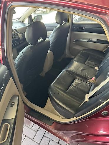 corolla 2018: Toyota Prius: 2004 г., 1.5 л, Вариатор, Гибрид, Лифтбек — 10