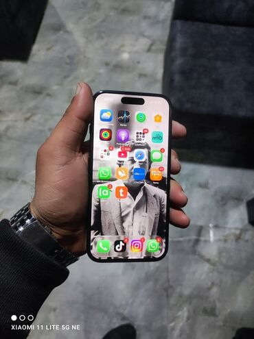 Apple iPhone: IPhone 16, 128 GB — 7