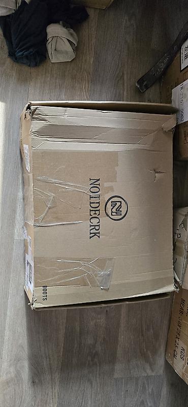 Другие товары для зимнего спорта: Горнолыжные аксессуары. 1) Перчатки для снега/катания: - Черные — 18