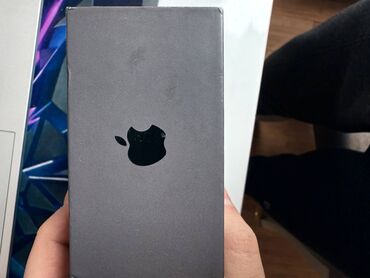 Apple iPhone: IPhone 8, 64 GB, Space Gray, Barmaq izi — 8